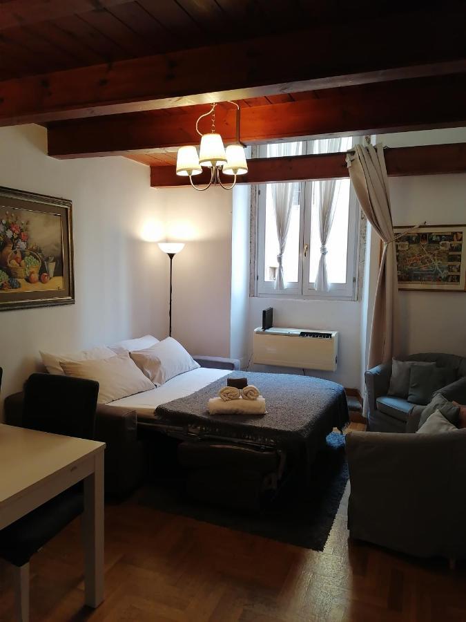 Coronari 45 Appartement *
