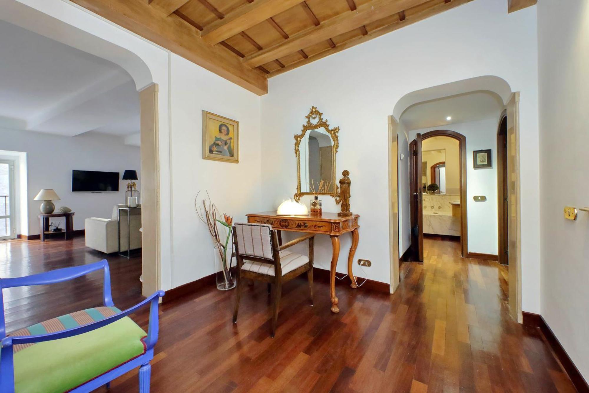 Pantheon View Experience Apartment