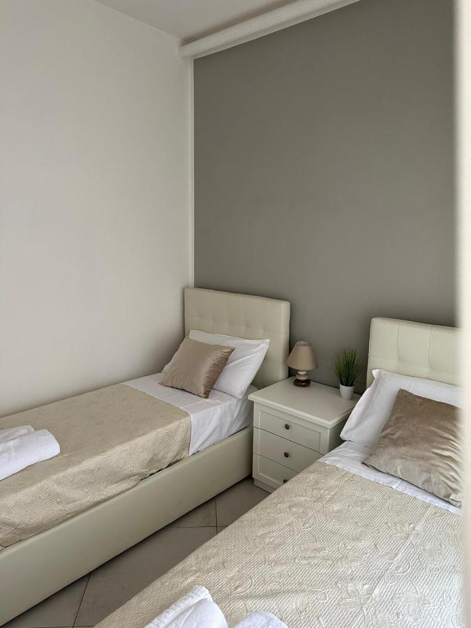 Days In Guest house Rome