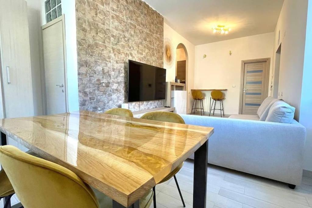Holiday home W Hydromassage And Garden 20min From S.peter Rome