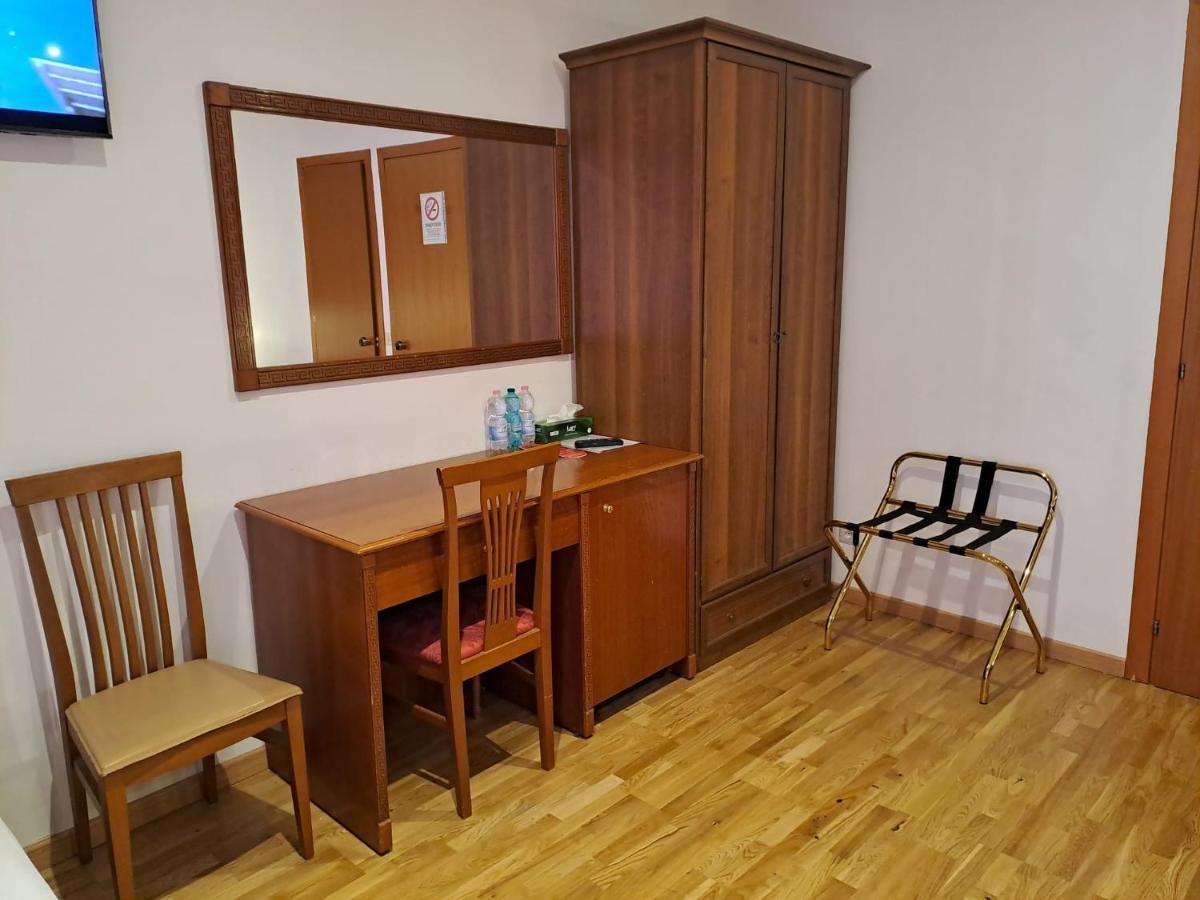 Hotel Fenicia 2*