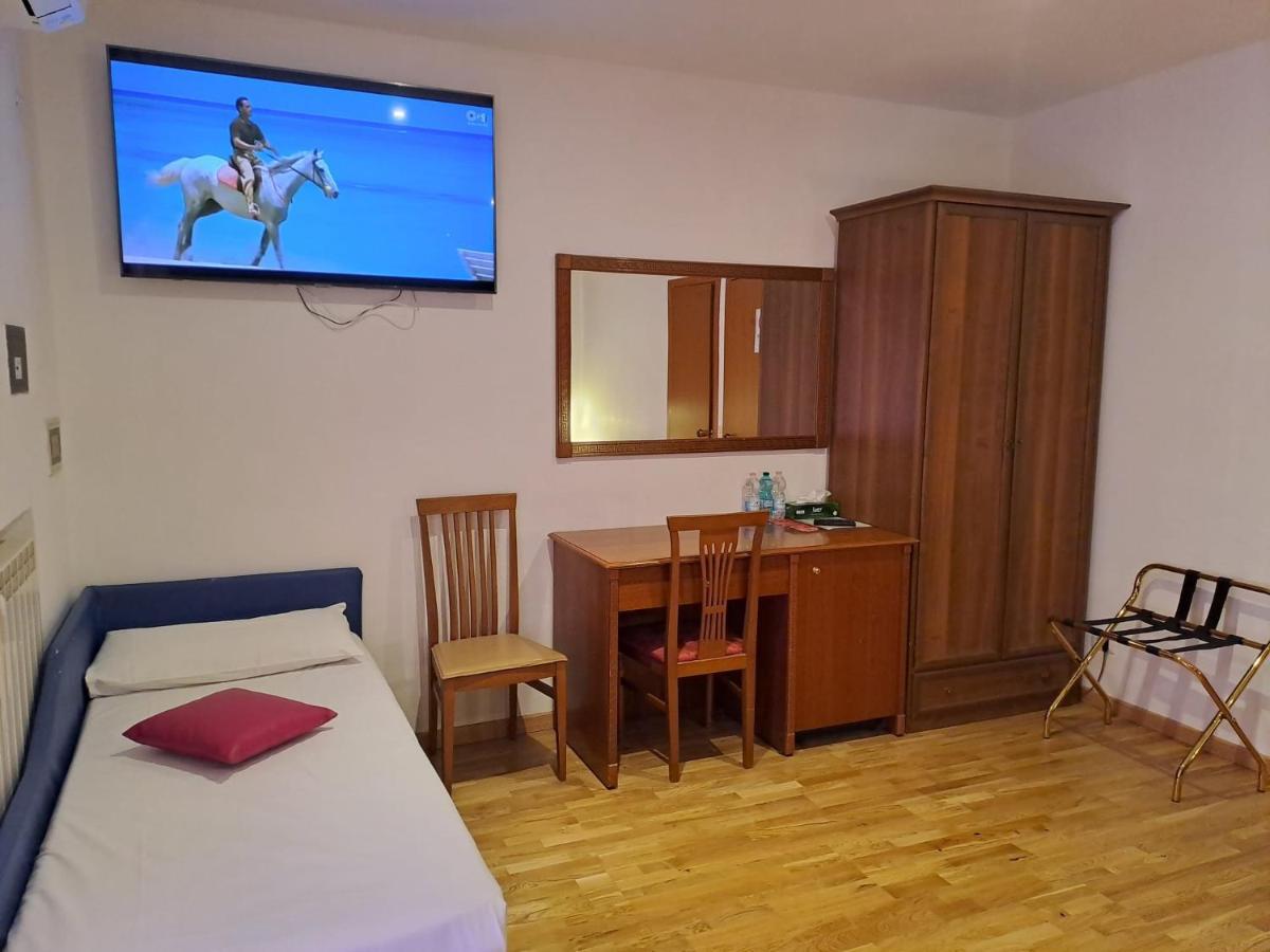 Fenicia Hotel 2*