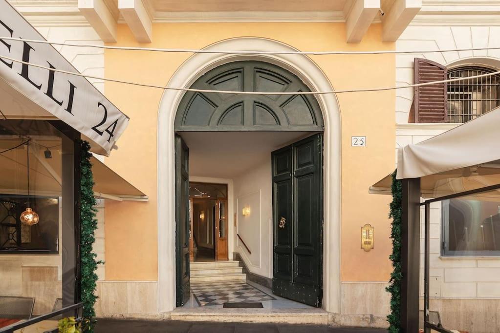 Apartment Hospitalityrome Piazza Di Spagna View *