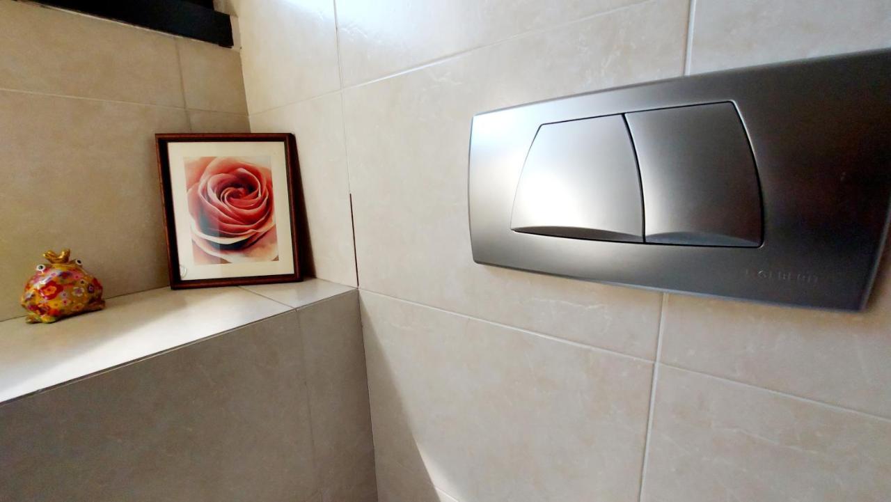 Sorbara Luxury No01 * Rome
