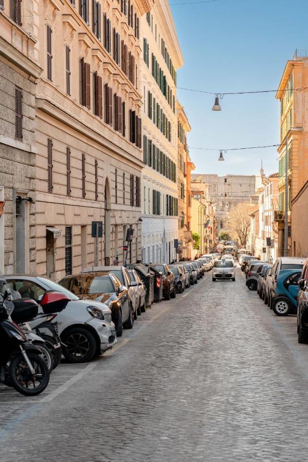 Vrhome * Roma