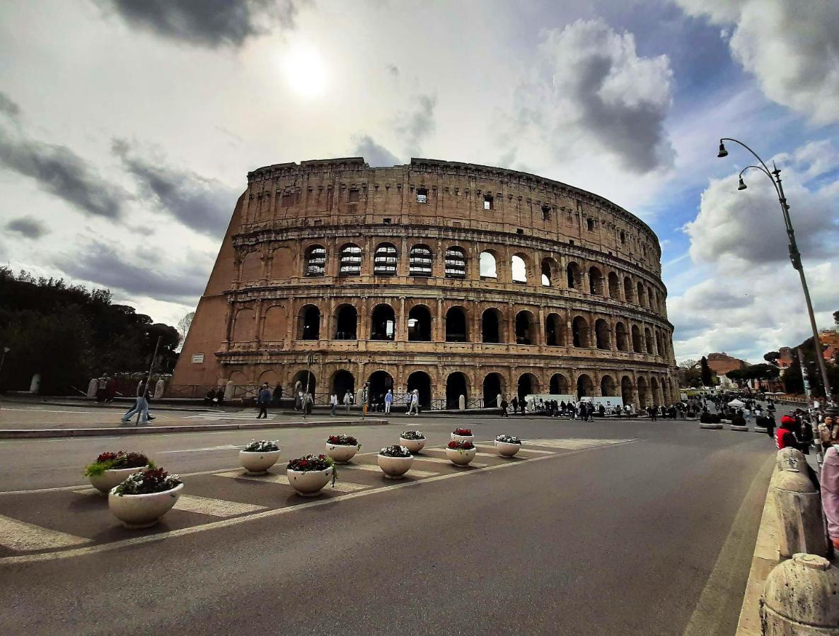 50 Passi Colosseo