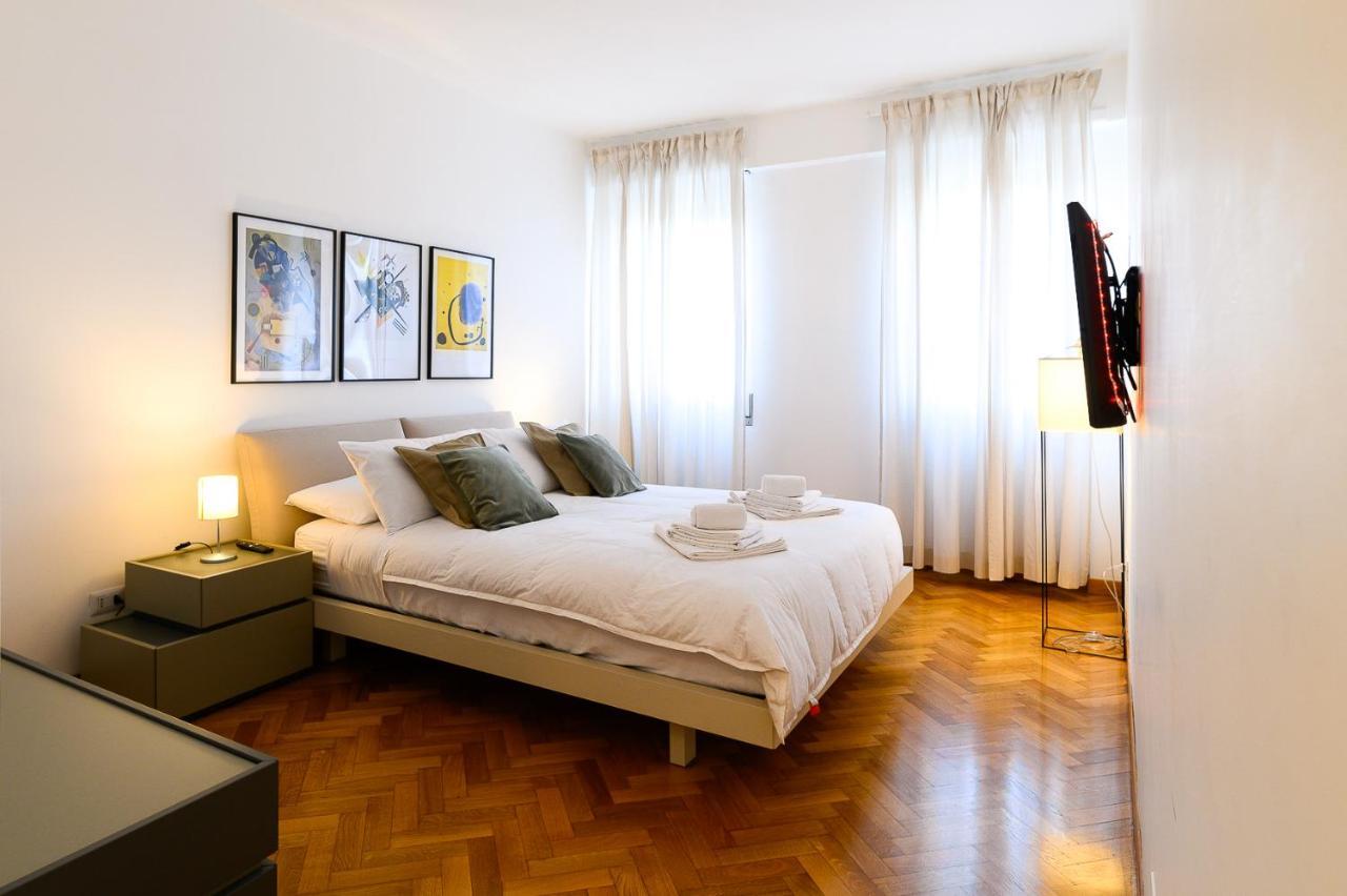 Appartamento Peaceful Penthouse With Garage By Ndp Rent