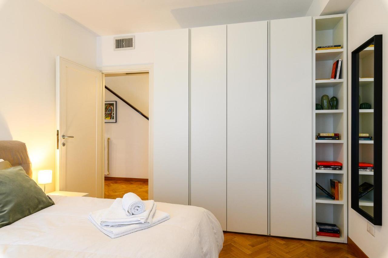 Appartamento Peaceful Penthouse With Garage By Ndp Rent