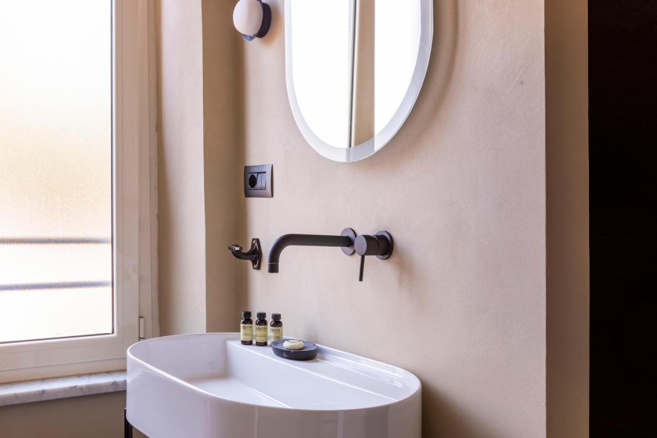 Apartamento Romac - Condotti Penthouse In The Spanish Steps Area Roma