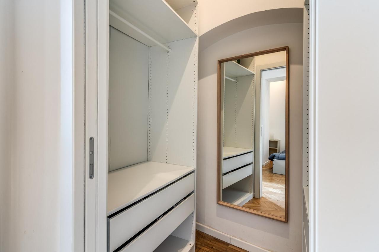 V E N E R E Apartment