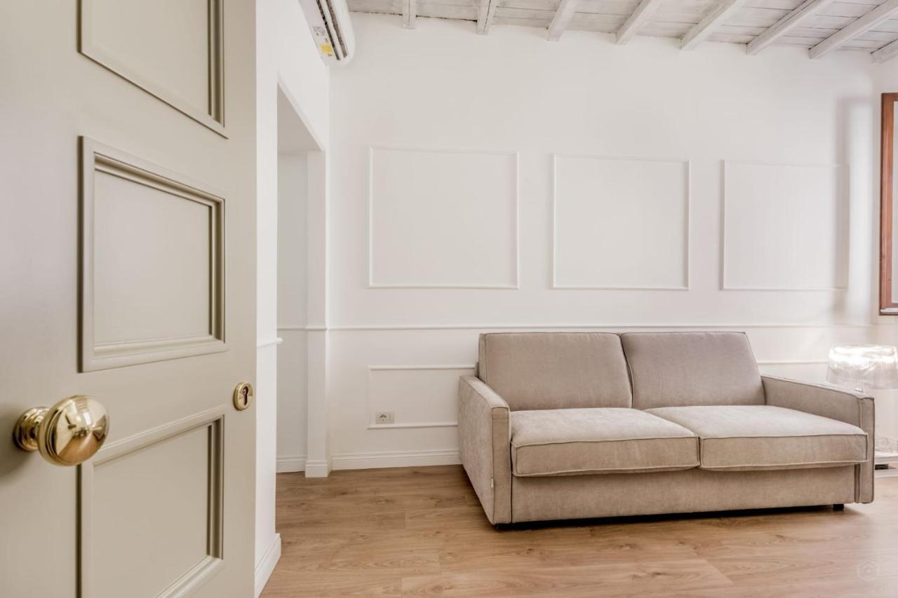 - Vittoria Palace Rome