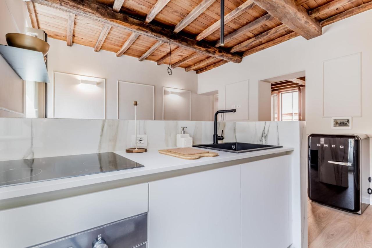 - Vittoria Palace Apartment
