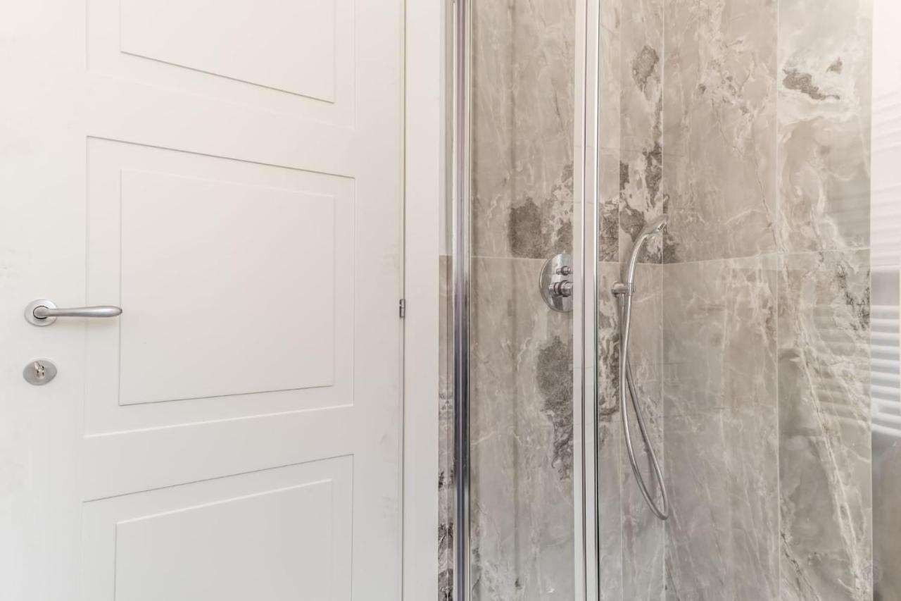 Apartment - Vittoria Palace Rome