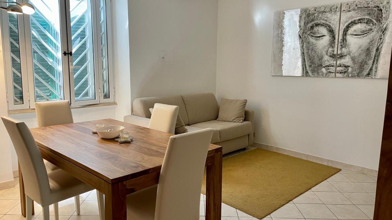 La Carlotta Apartment