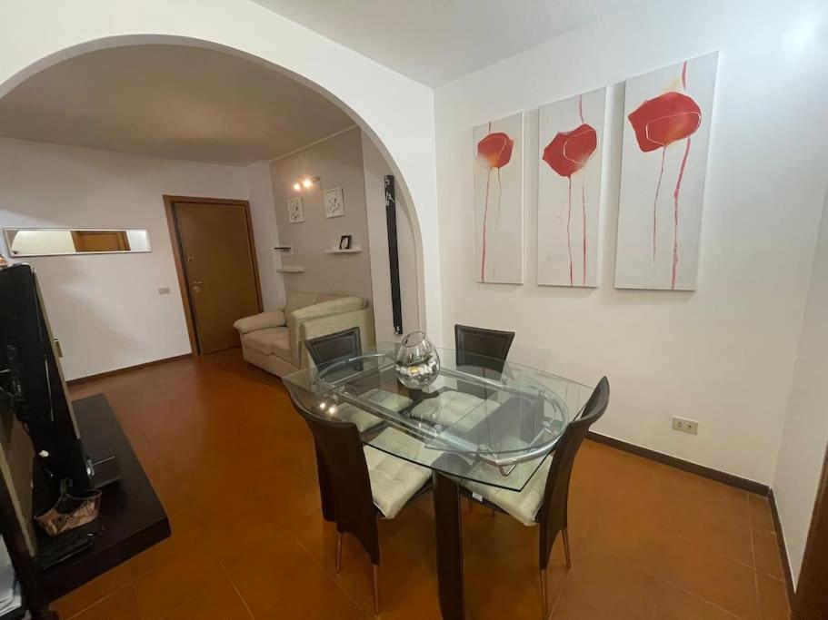 Apartment Intero Alloggio Cinecitta Rome