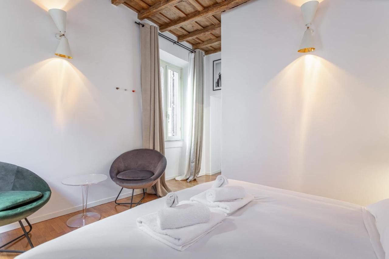 Eclectica Living By Navona Square