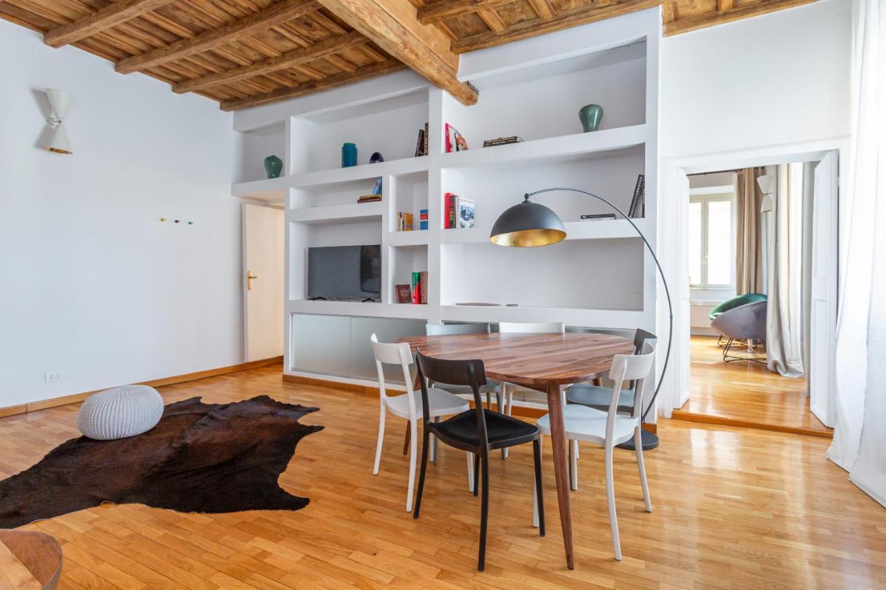 Eclectica Living By Navona Square Apartment *
