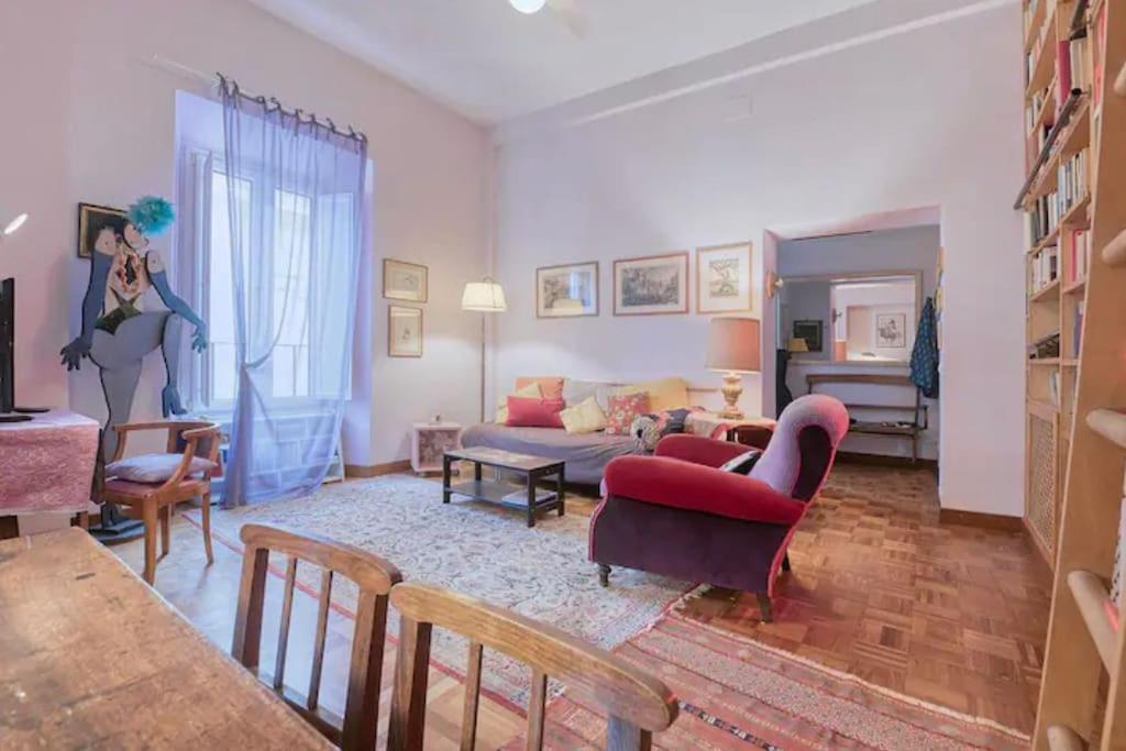 Romantica A Via Giulia Appartement *
