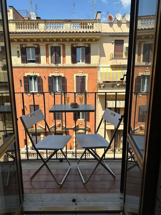 Interno 18 - A San Giovanni Appartement