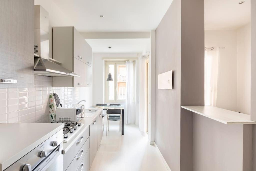 -stazione Tiburtina•metro•wi-fi•netflix Apartment