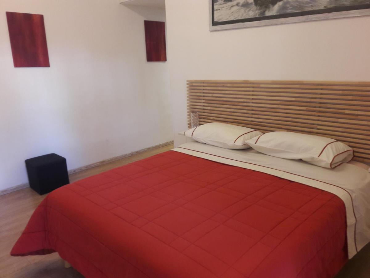 Rizzola Casa E Per Vacanze
