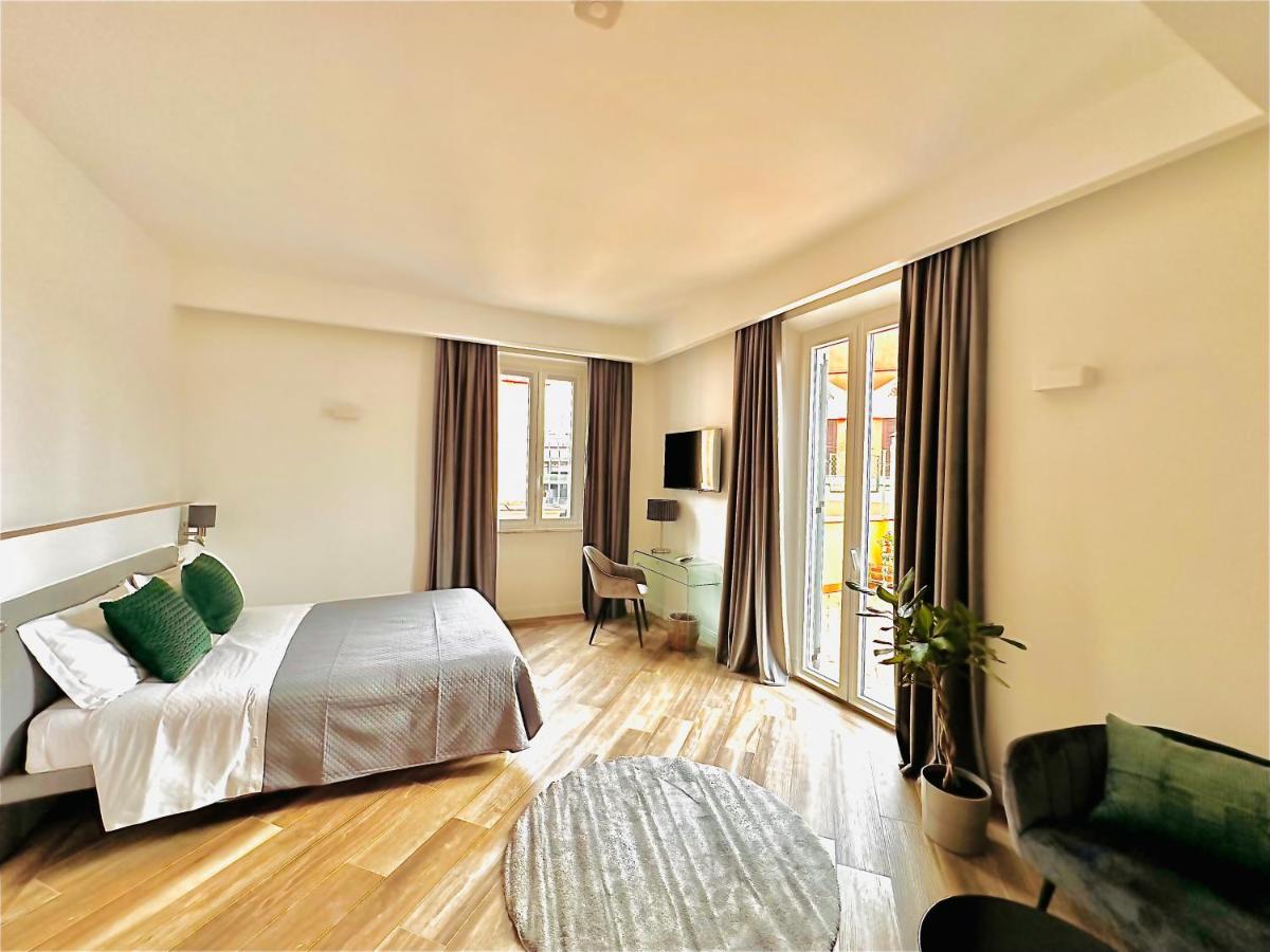 Comfort Astoria Palace Bed & Breakfast