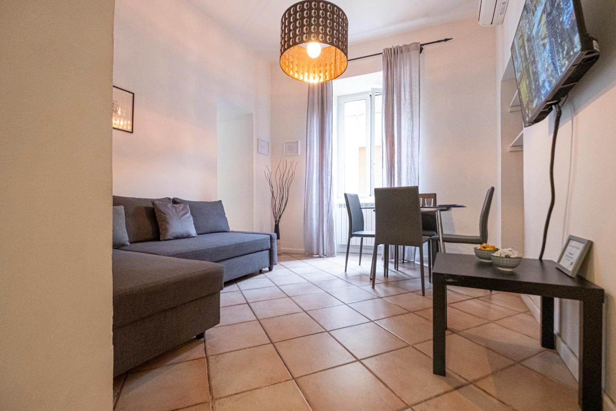 Santonofrio Apartments Rome