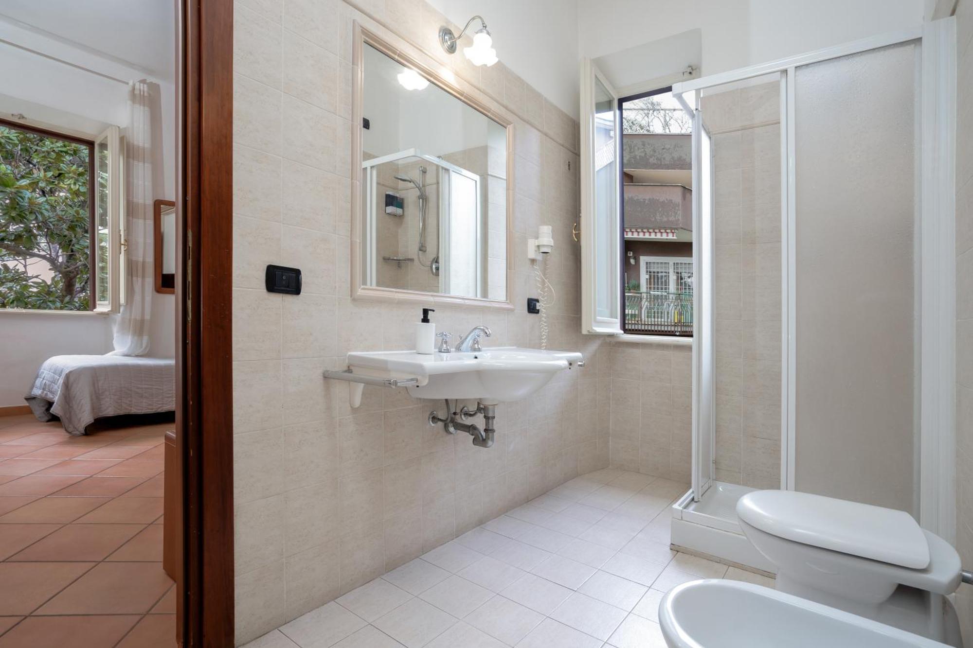 Comfort Gaia Tor Vergata Guest house Rome
