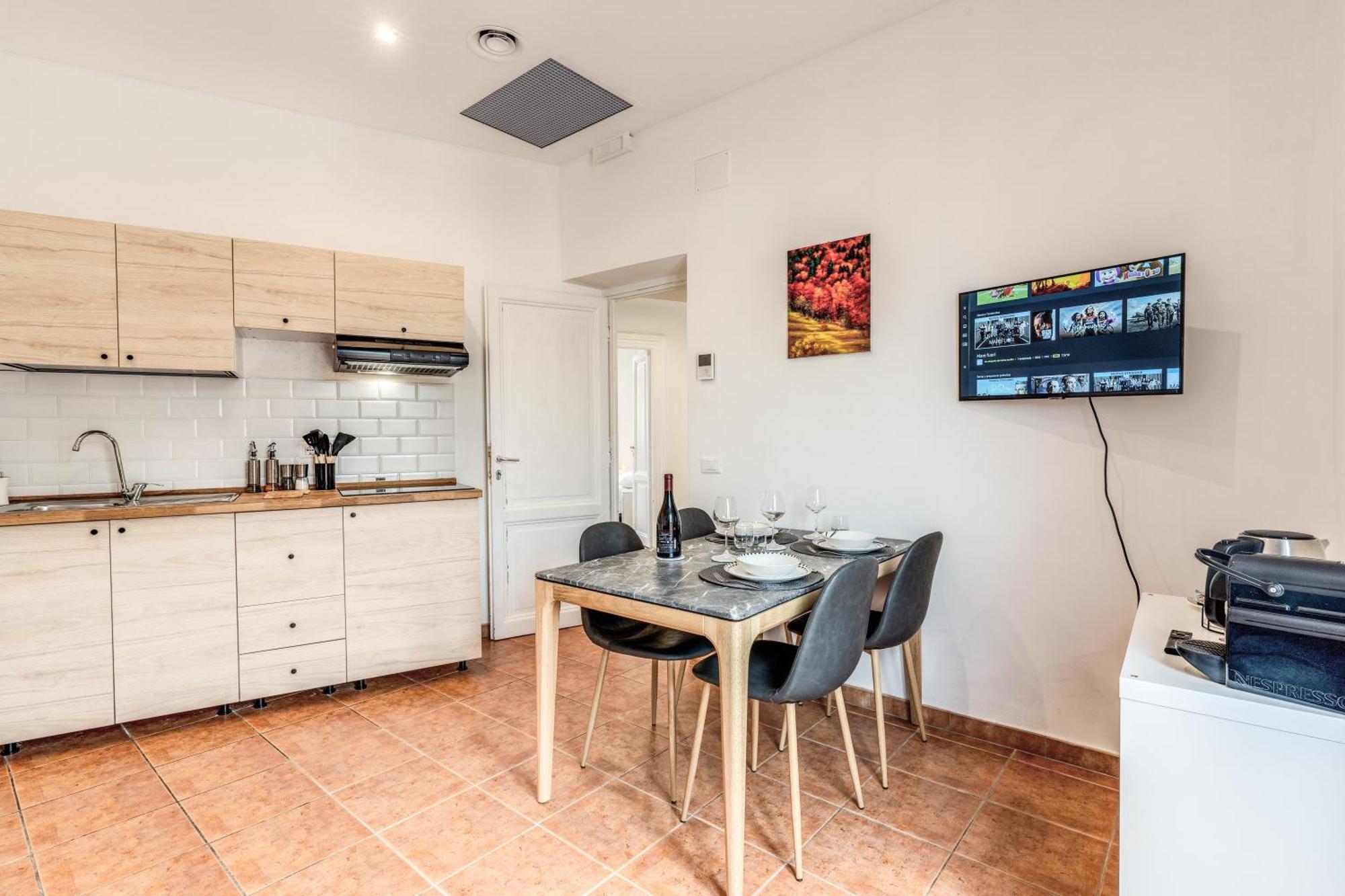 Apartment V E N E R E Rome