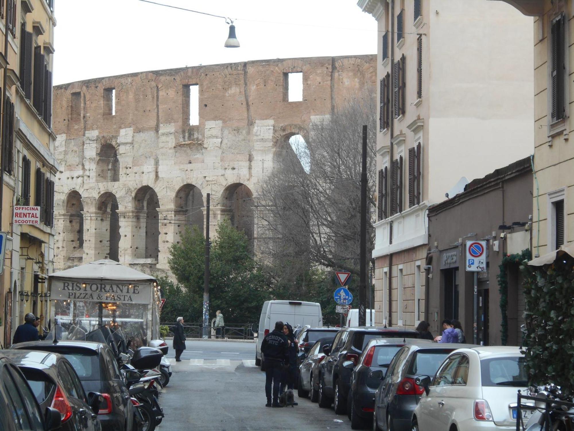 Colosseo Gil Guest house
