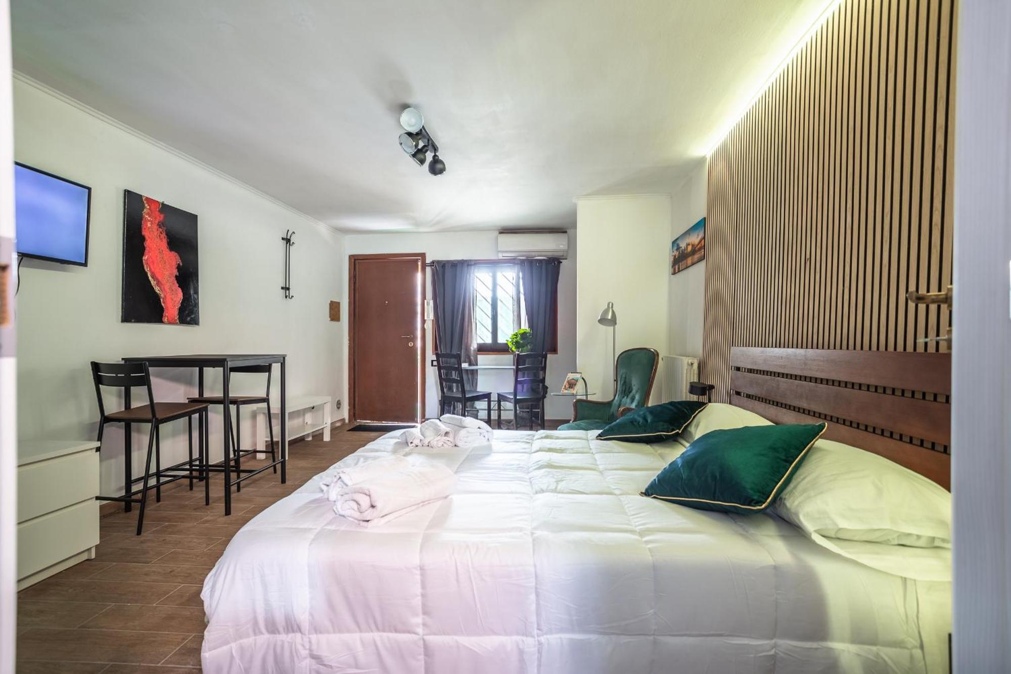 -the Rock- Garden And Express Train Center Appartamento *