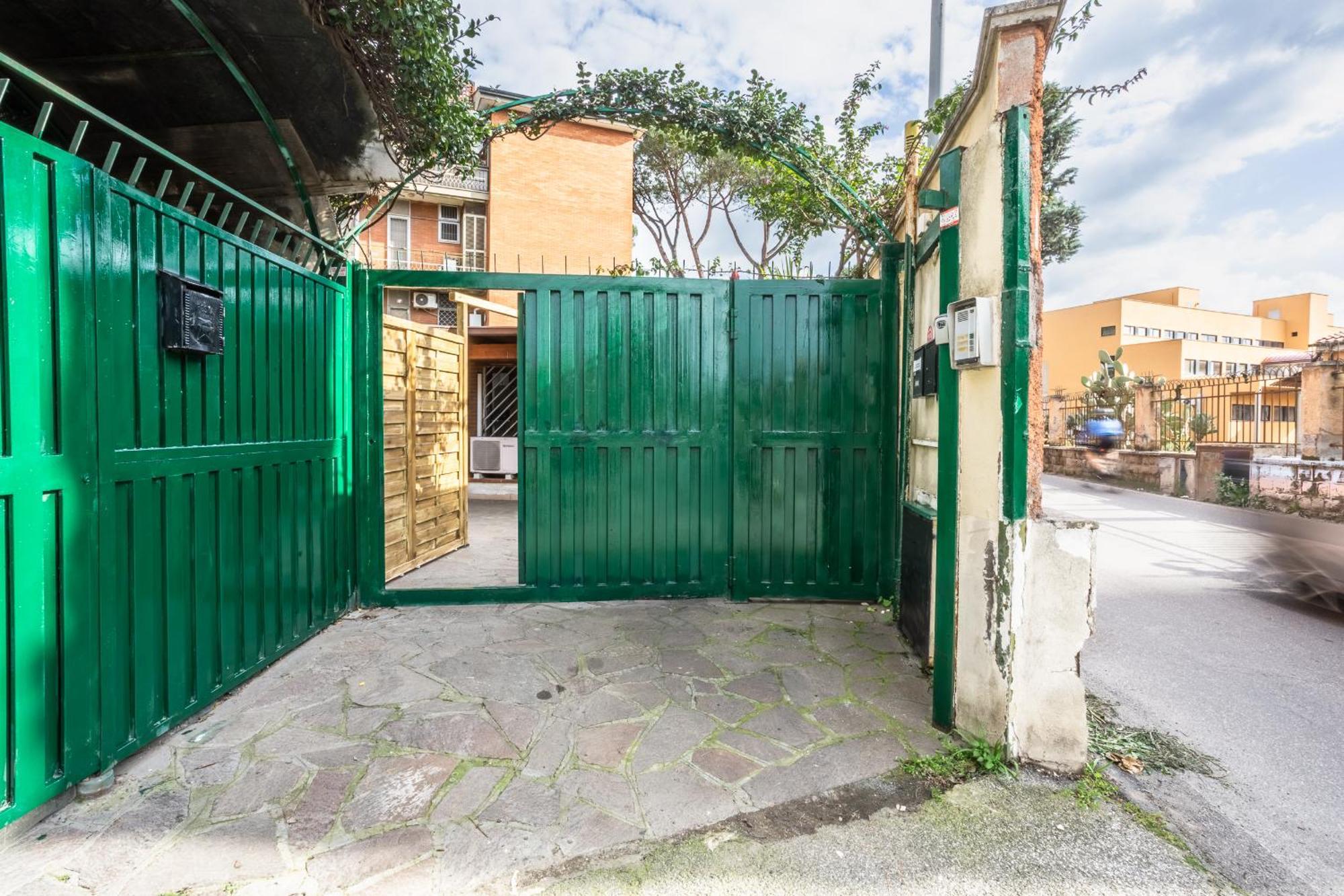 Appartamento -the Rock- Garden And Express Train Center