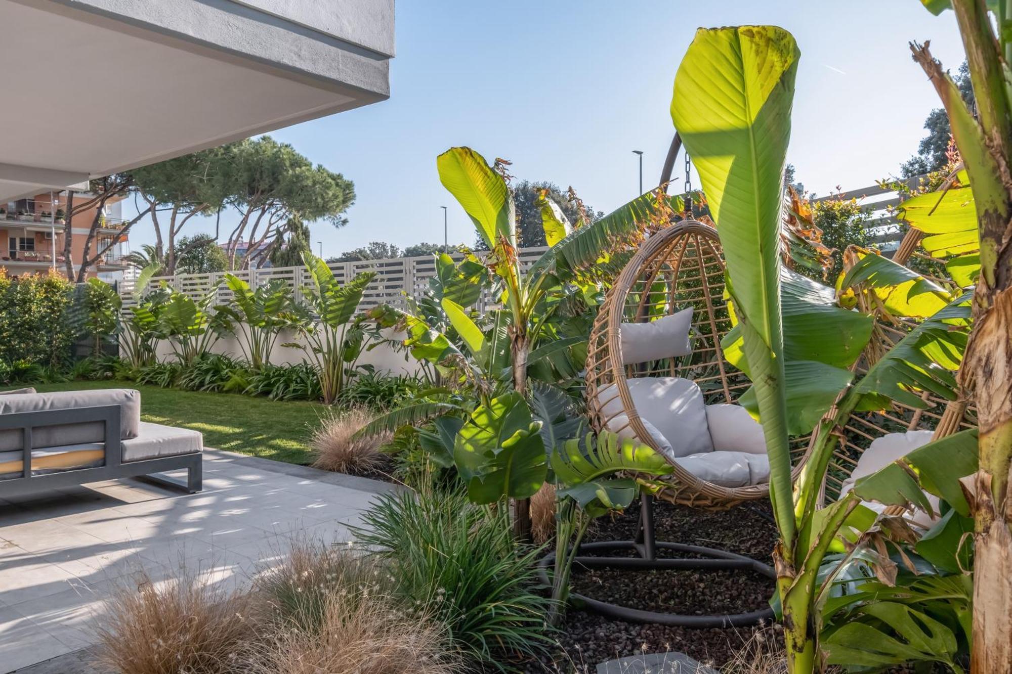 The Tropical Corner By Rentbeat * Roma