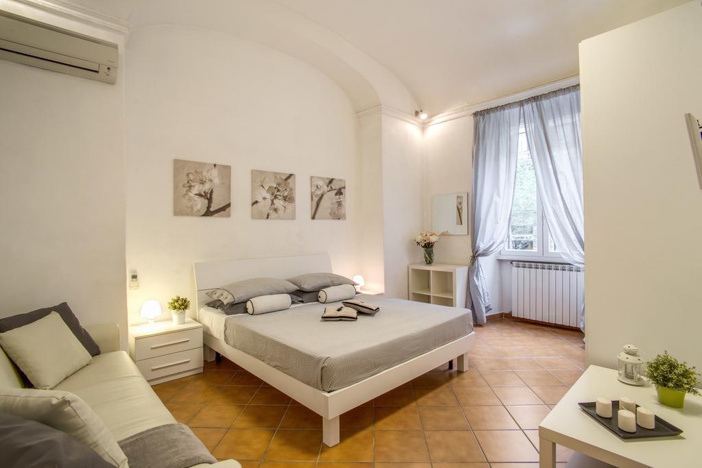 Liberty House * Rome