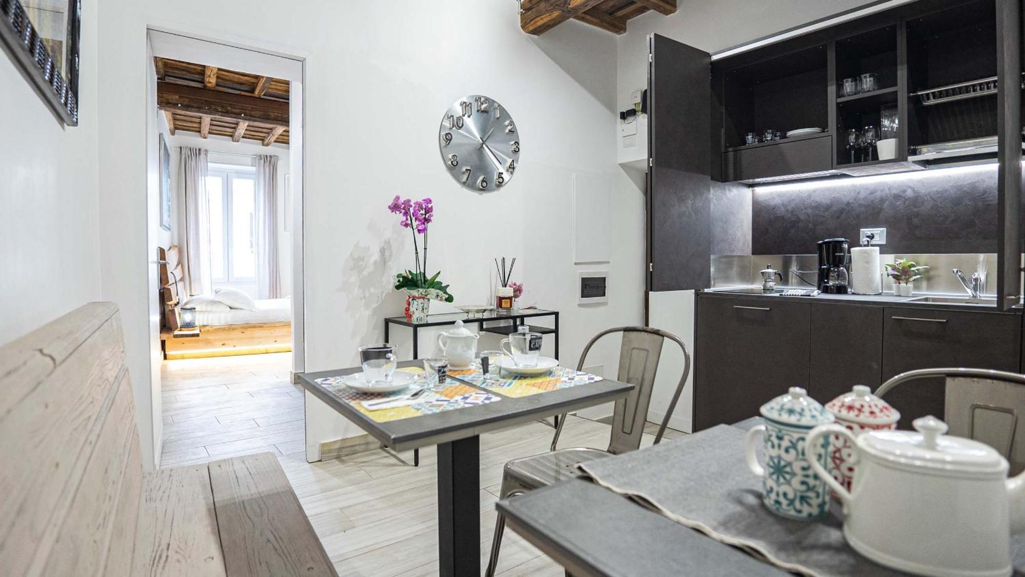 Penna Relais Al Corso Couette-café *