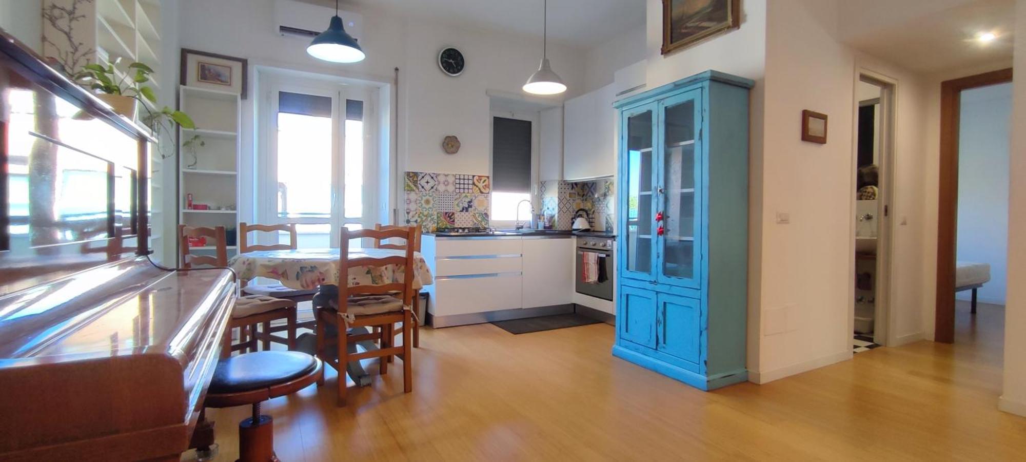 Monteverde - Stazione Trastevere Bright Loft Up To 5 Guests Appartement *
