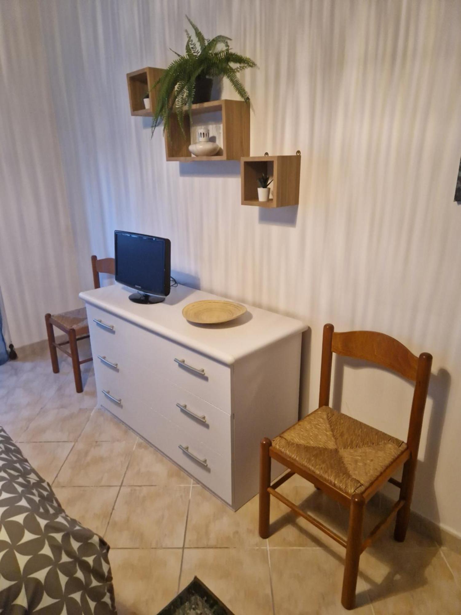 At Monica's In - Stazione Labaro Apartment Rome