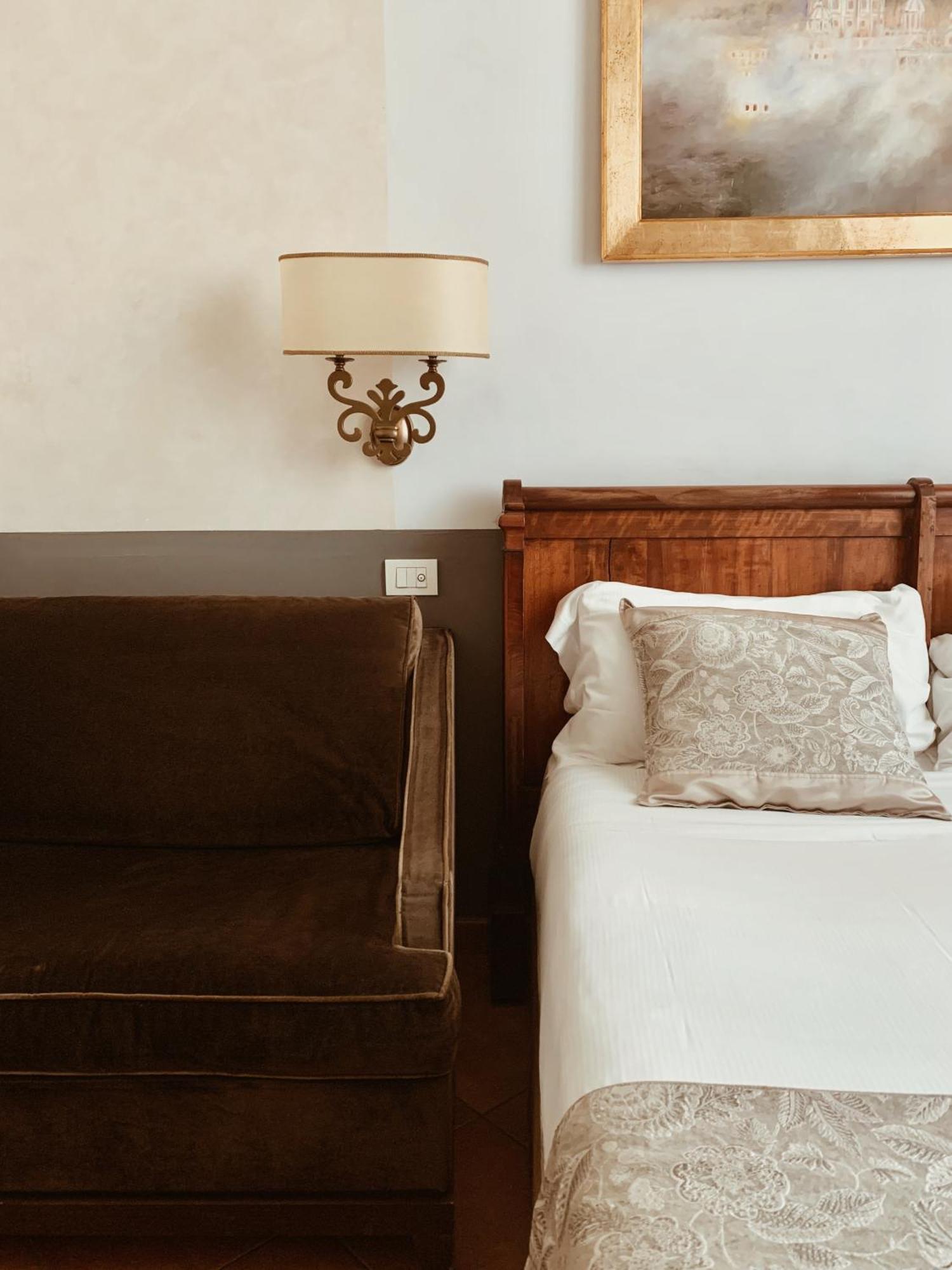 Residenza Sciarra Luxury Holiday home Rome