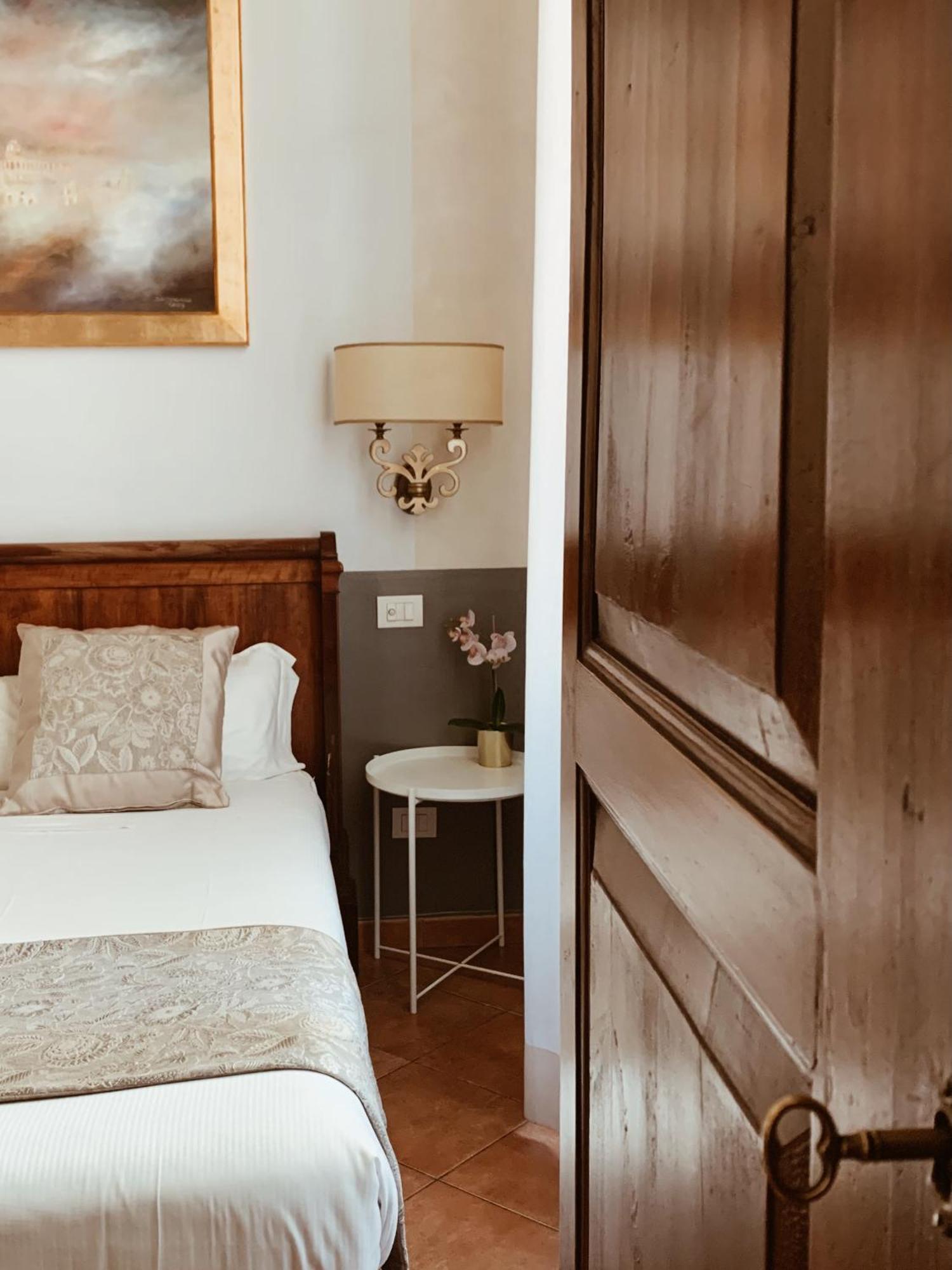 Residenza Sciarra Luxury Holiday home Rome