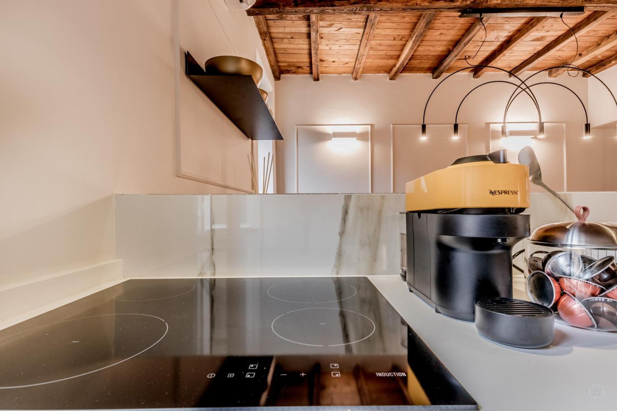 - Vittoria Palace Apartment Rome