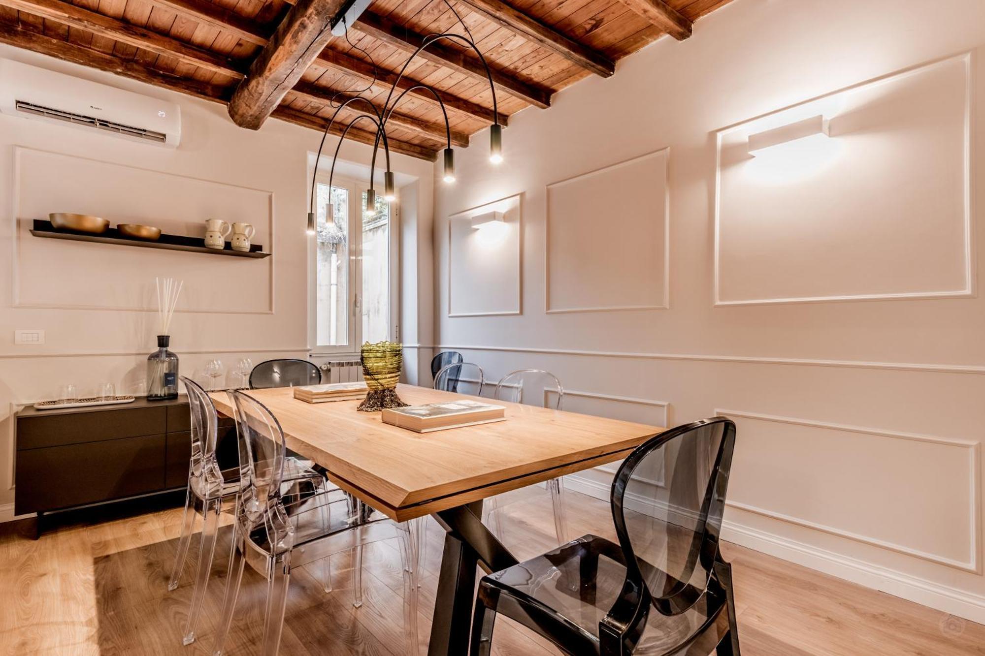 - Vittoria Palace Apartment *