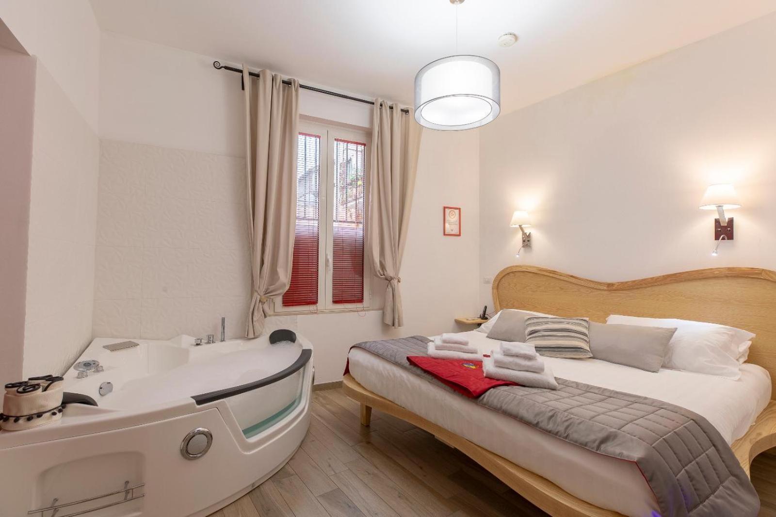 Guest house Flatinrome Trastevere Deluxe - Patio 3*