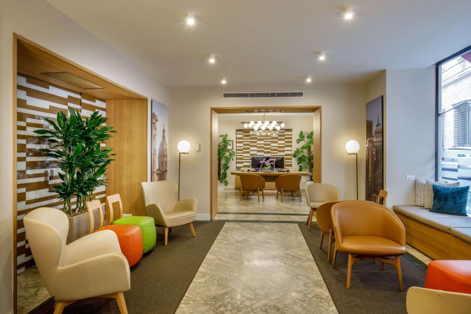 Cosmopolita Rome, Tapestry Collection By Hilton Hotel