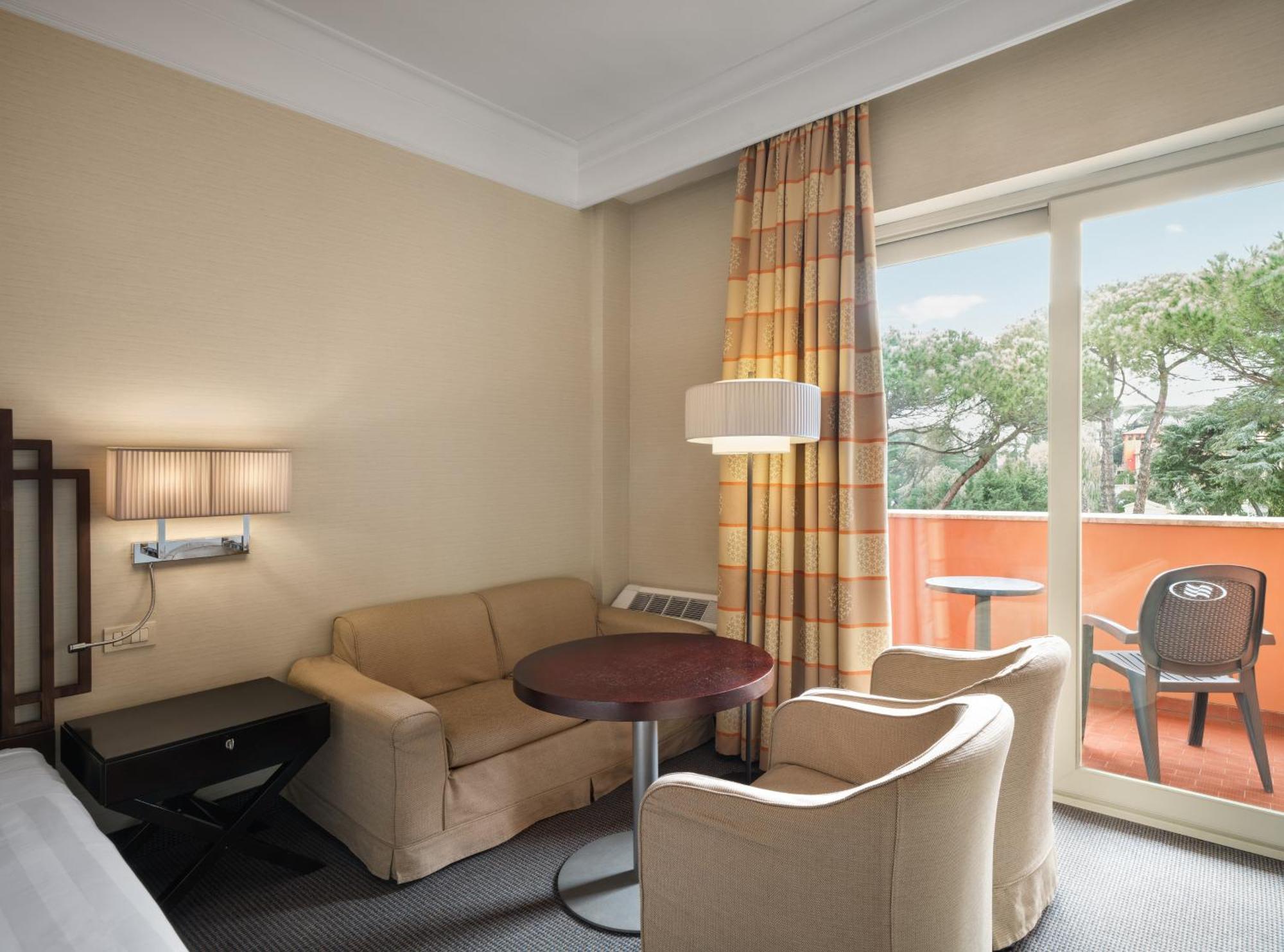 Crowne Plaza St. Peter's By Ihg Hotel 4*