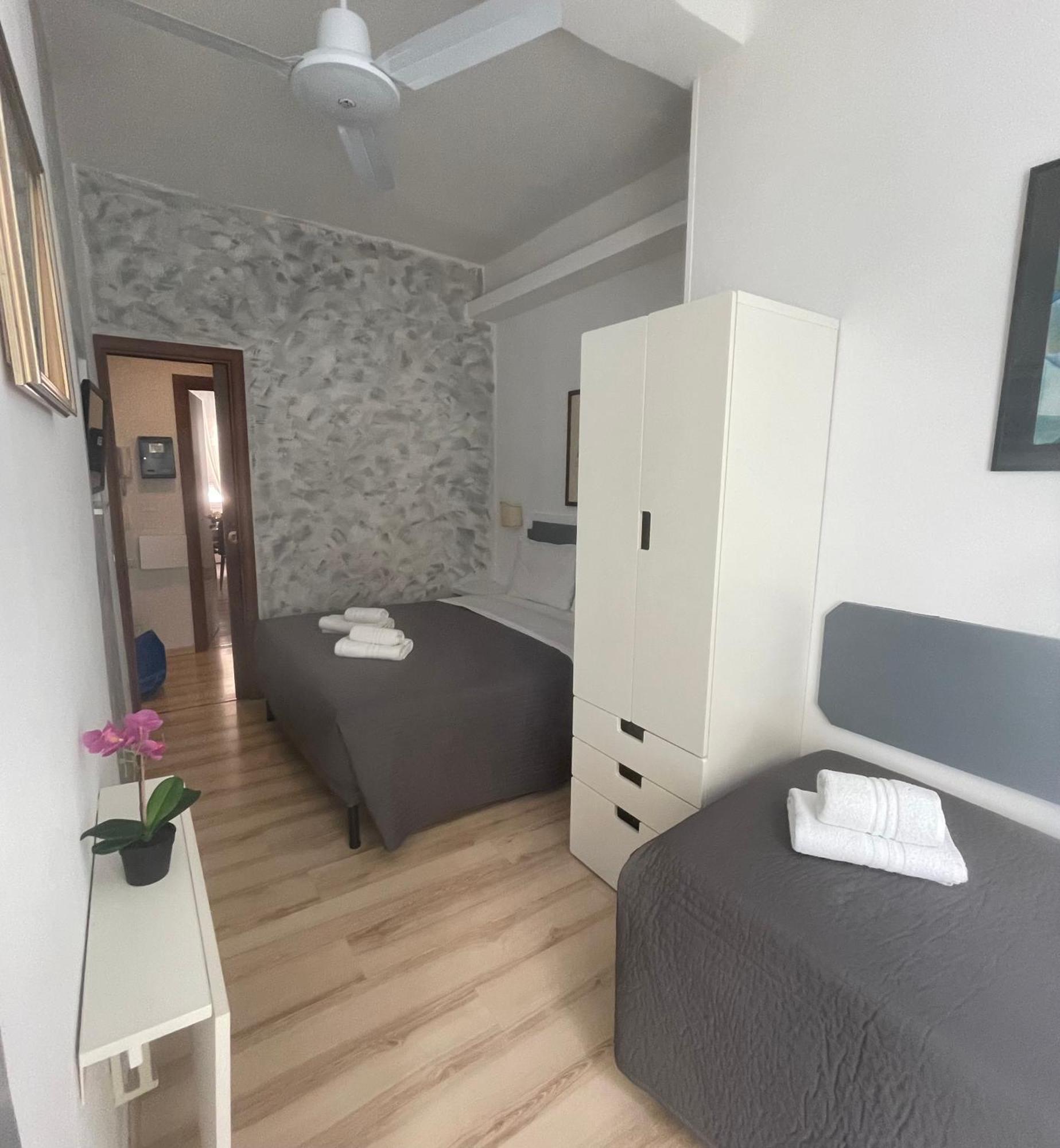 Guest house Colosseo *