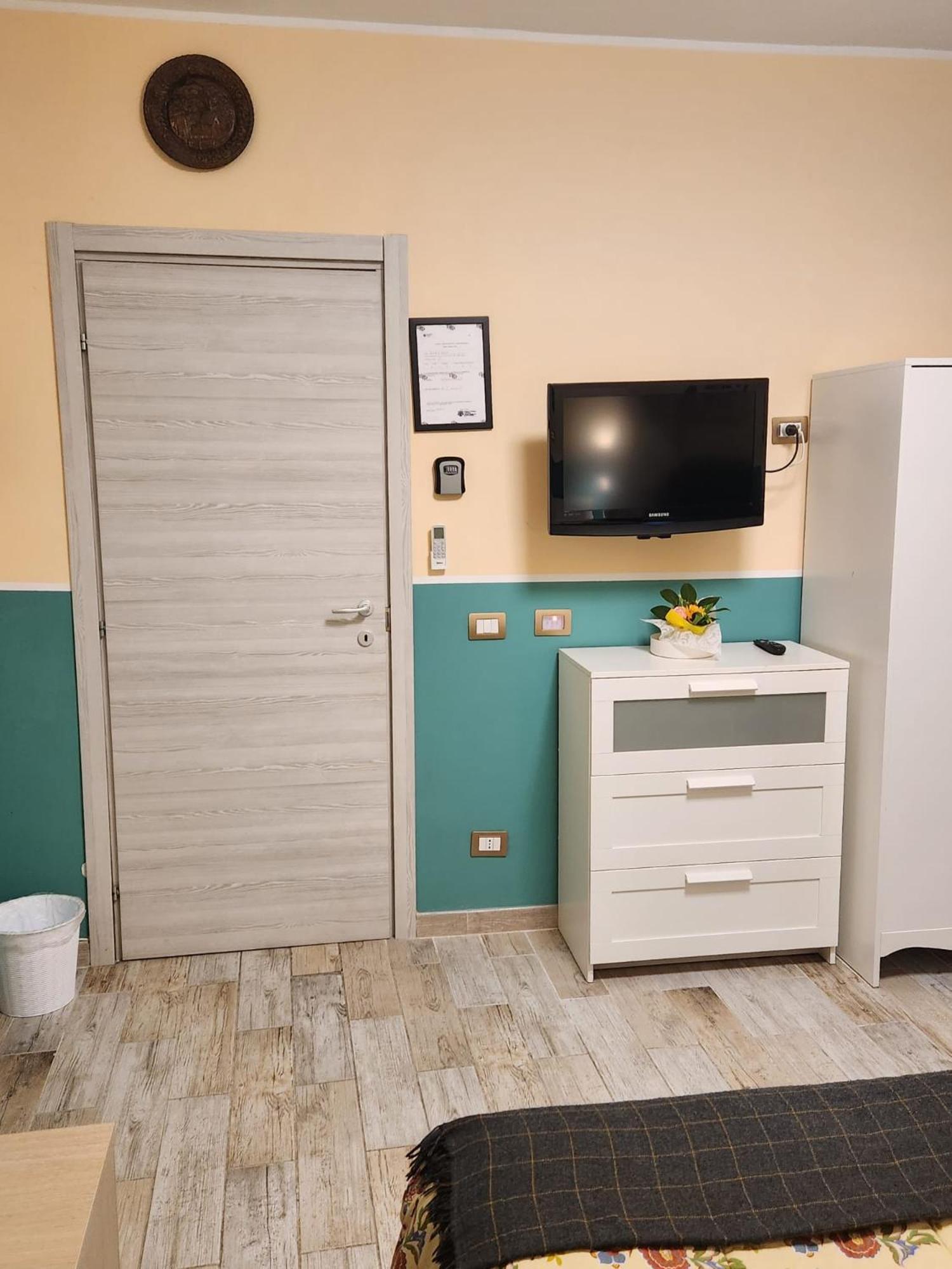 Le Terrazze Di Alberto Bed & Breakfast 2*