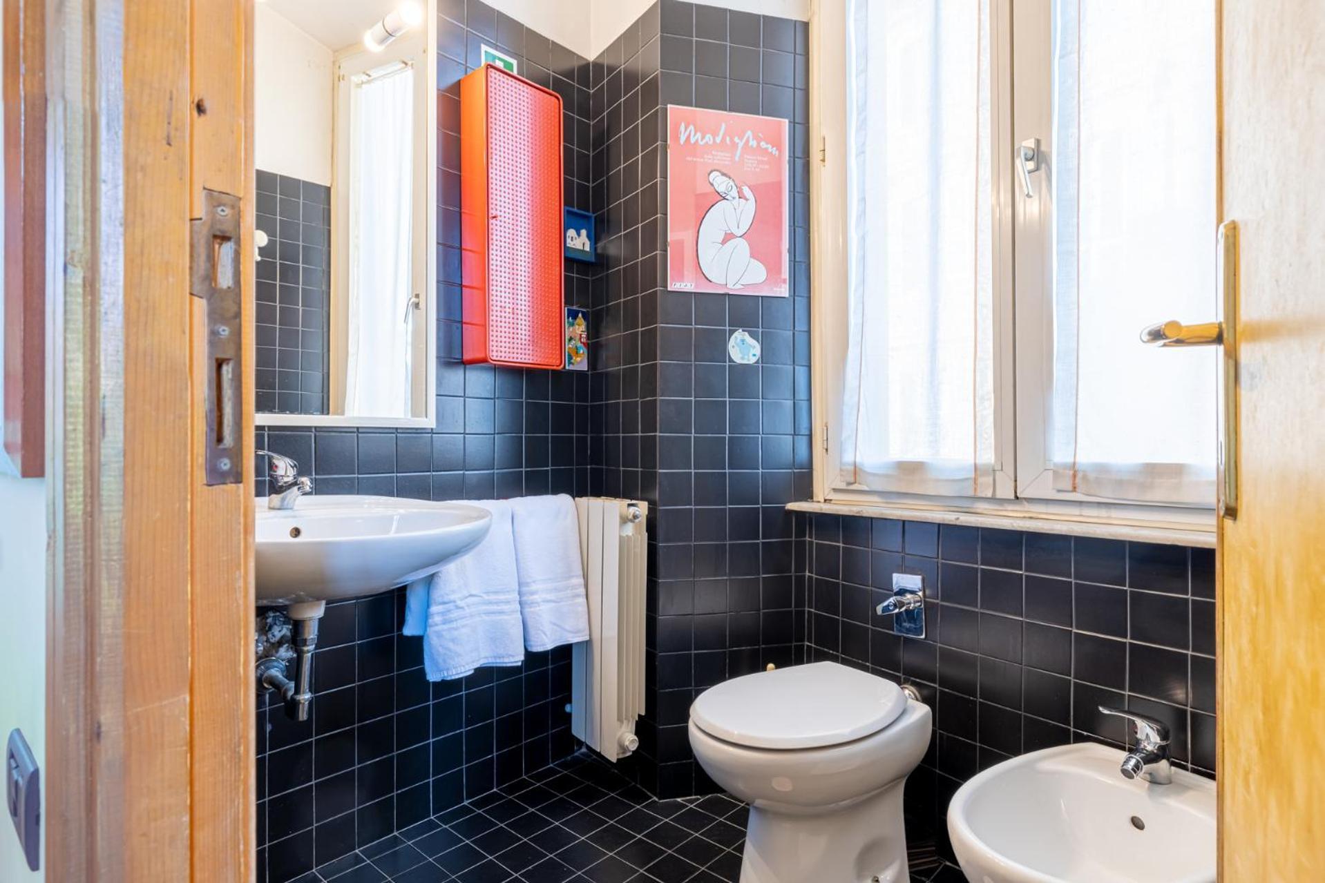 Appartamento New Trastevere Home: Big, Elegant, Comfy