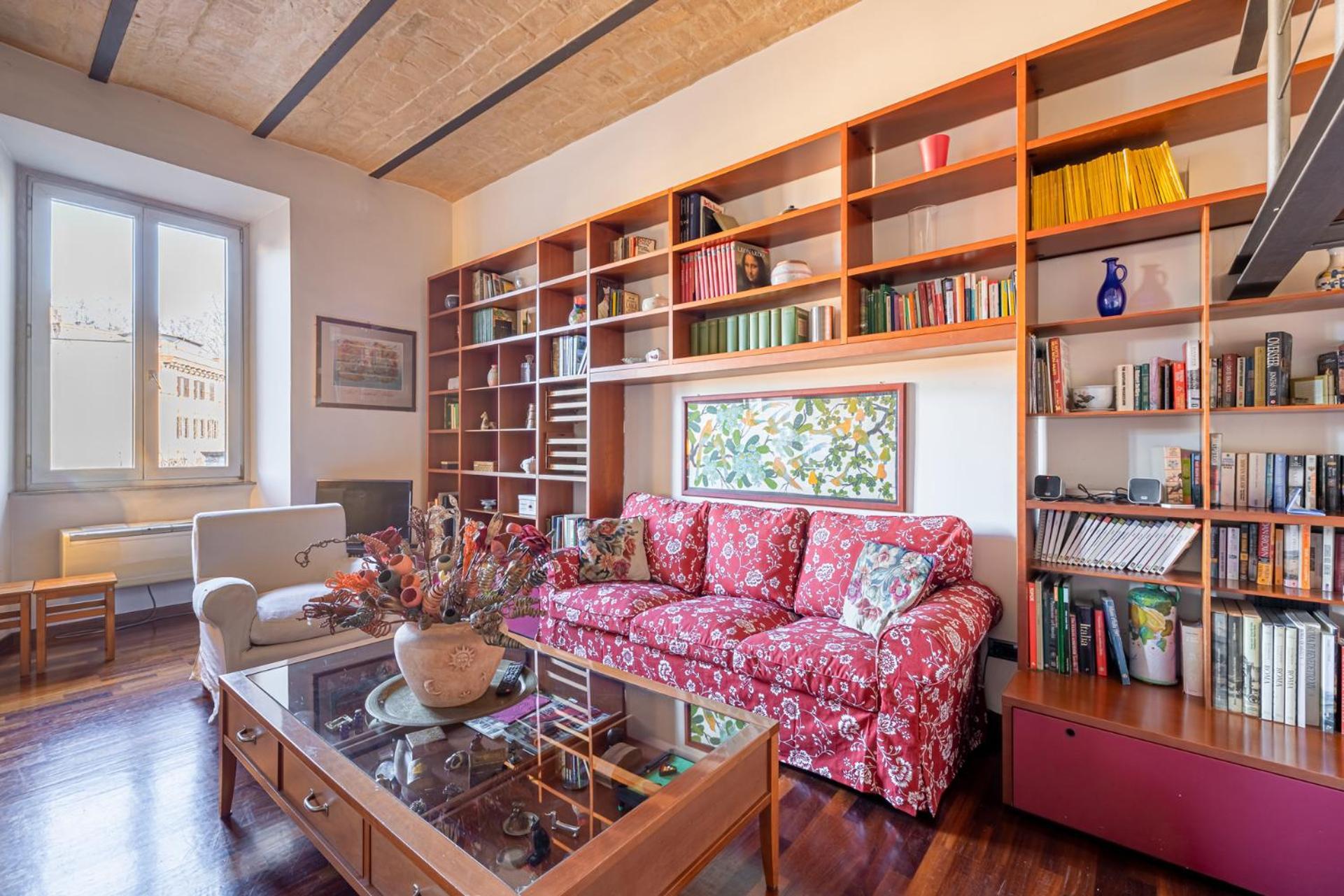 New Trastevere Home: Big, Elegant, Comfy Appartamento Roma