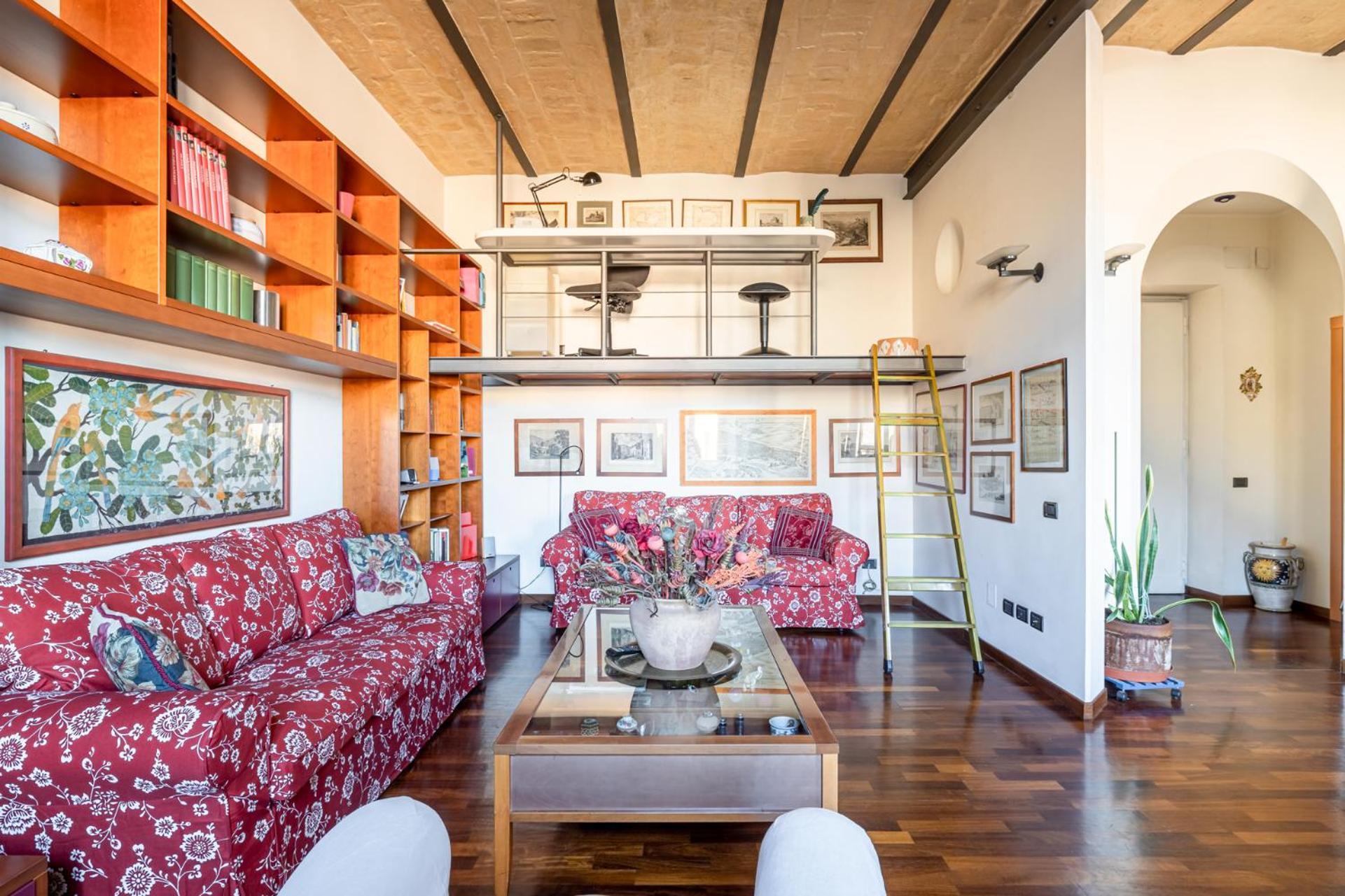 Appartamento New Trastevere Home: Big, Elegant, Comfy