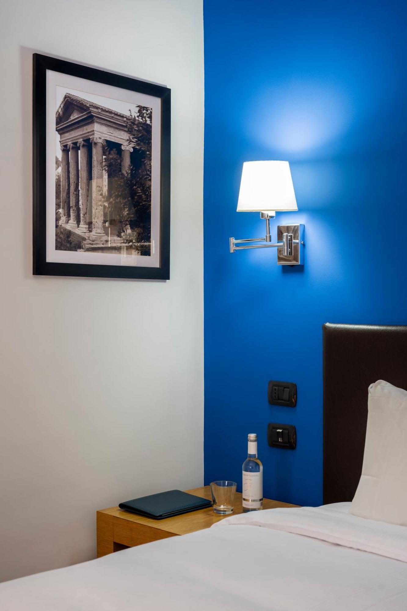 Sky Blue Place Bed & Breakfast 2*